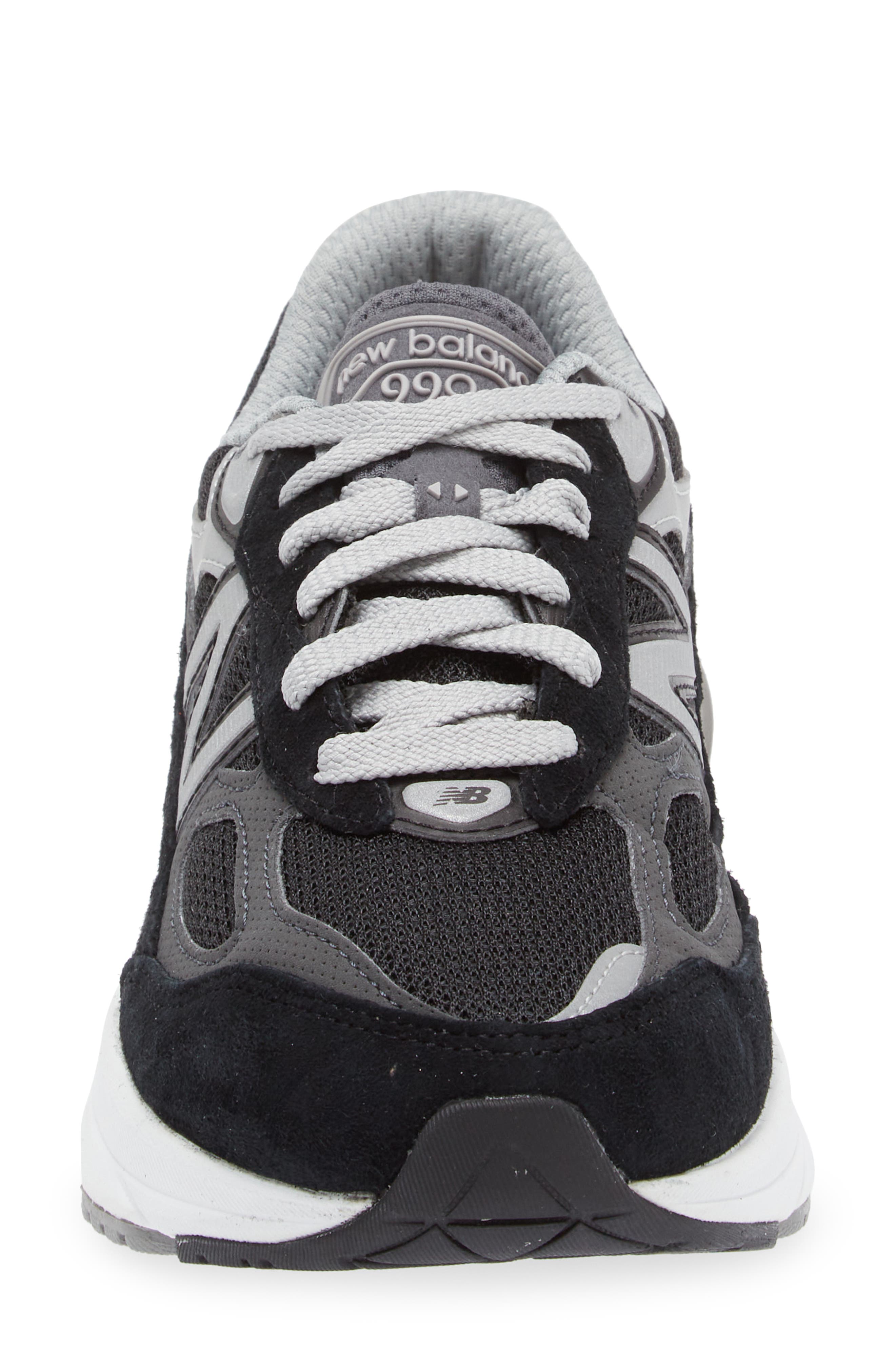 New Balance FuelCell 990v6 Running Shoe, Alternate, color, Black