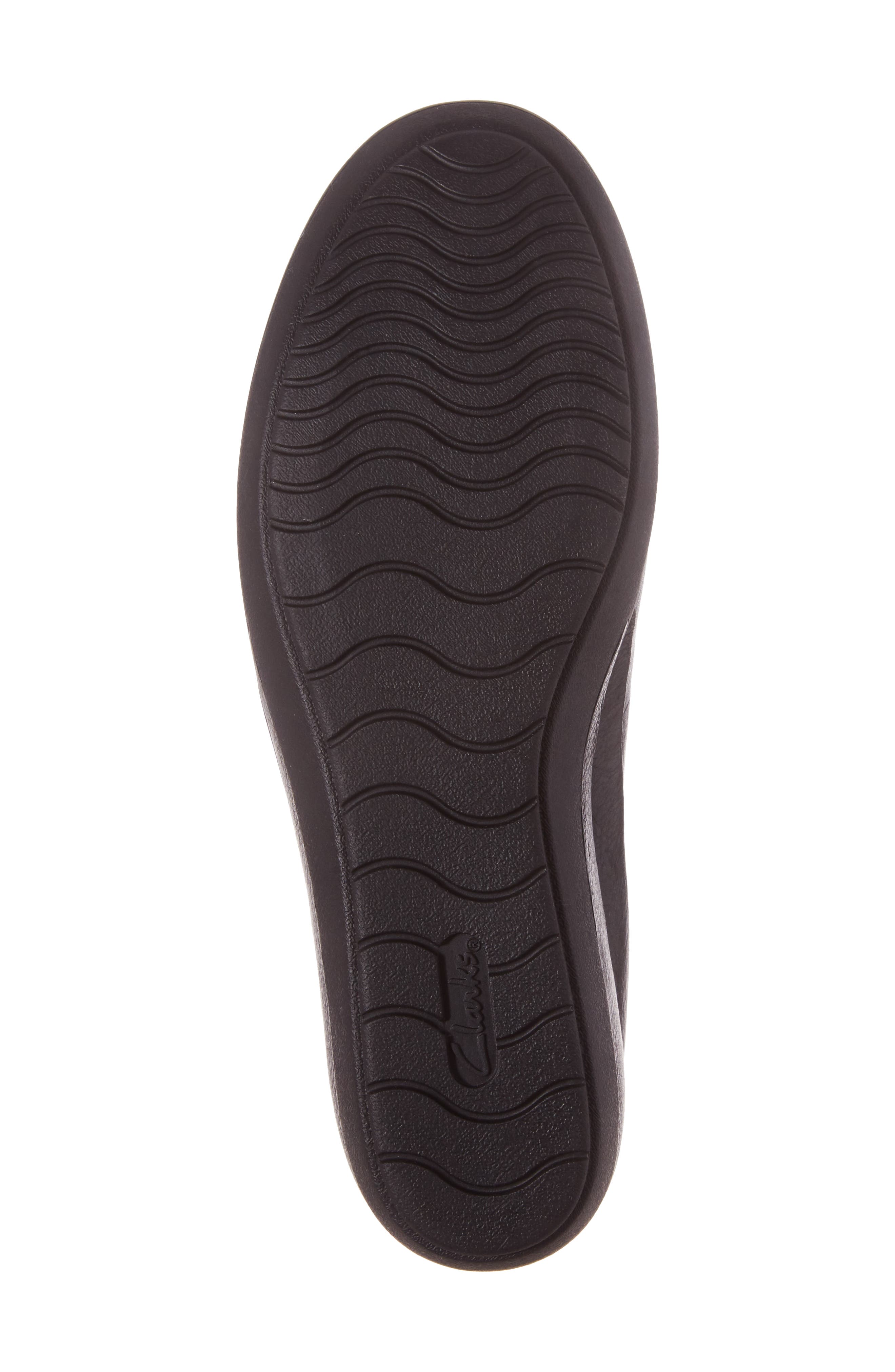 Clarks<sup>®</sup> Wynnmere Fox Ankle Strap Pump, Alternate, color, 