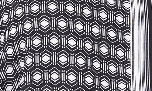 VINCE CAMUTO VINCE CAMUTO CONTRAST ACCENT GEO PRINT BUTTON-UP SHIRT 