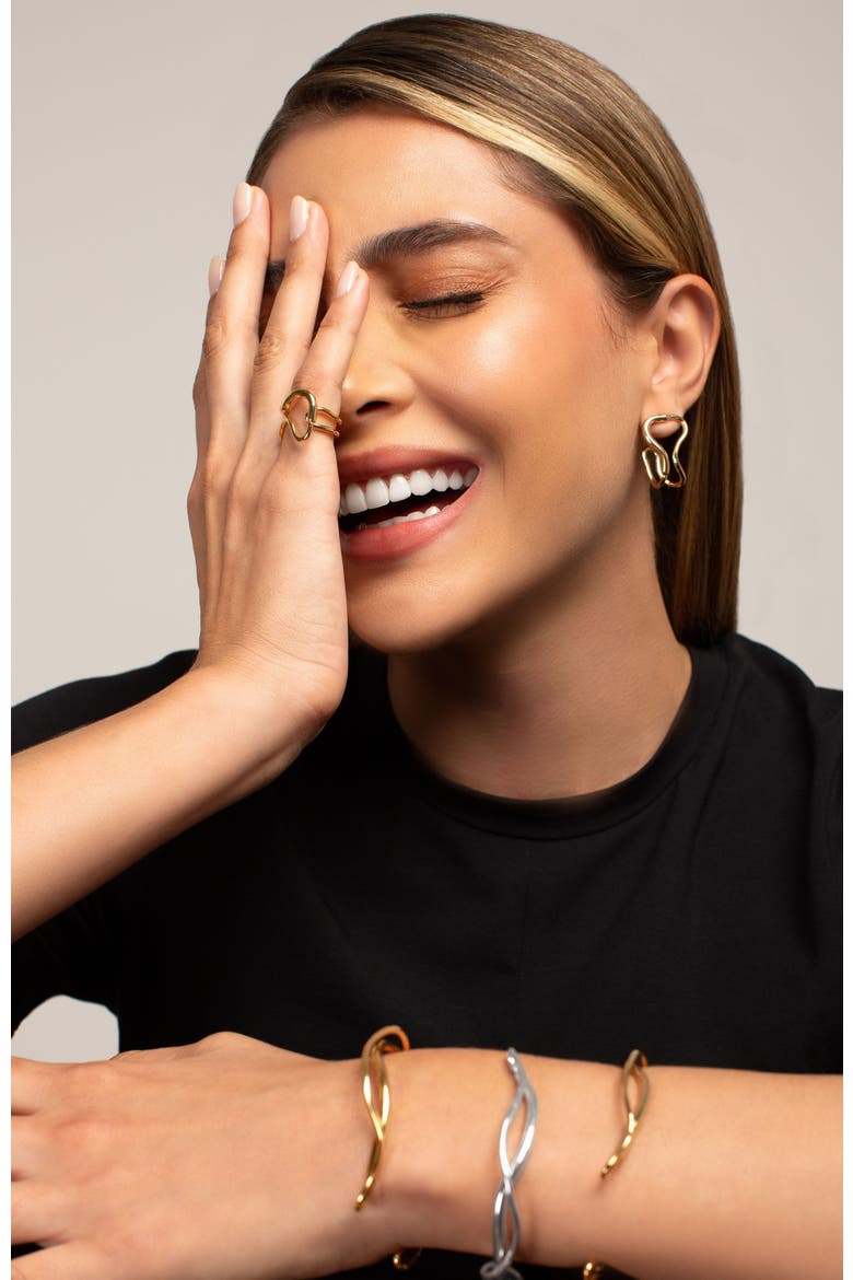 Corine statement earrings, Alternate, color, GOLD PLATE