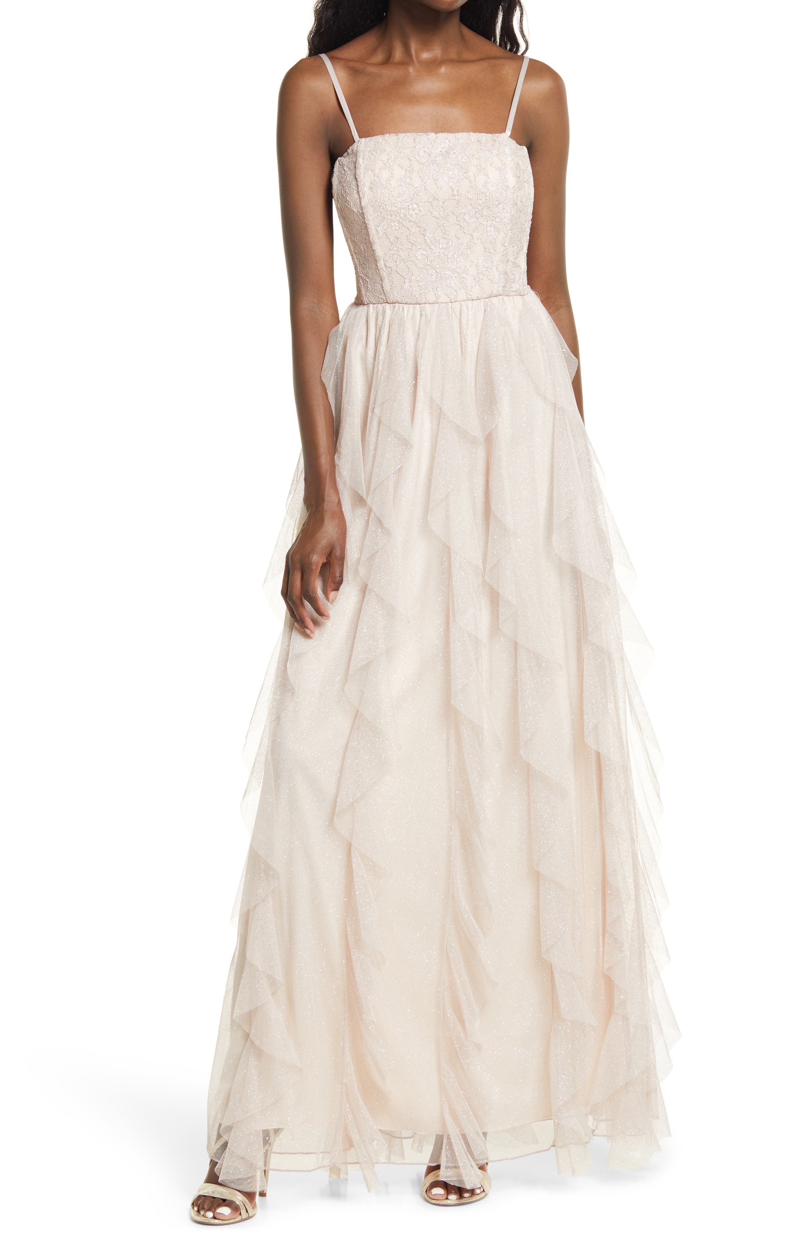 Robe Speechless Nordstrom - Dentelle épaule Tombante - Couleur Ivoire - Taille M - Neuf Avec étiquettes
