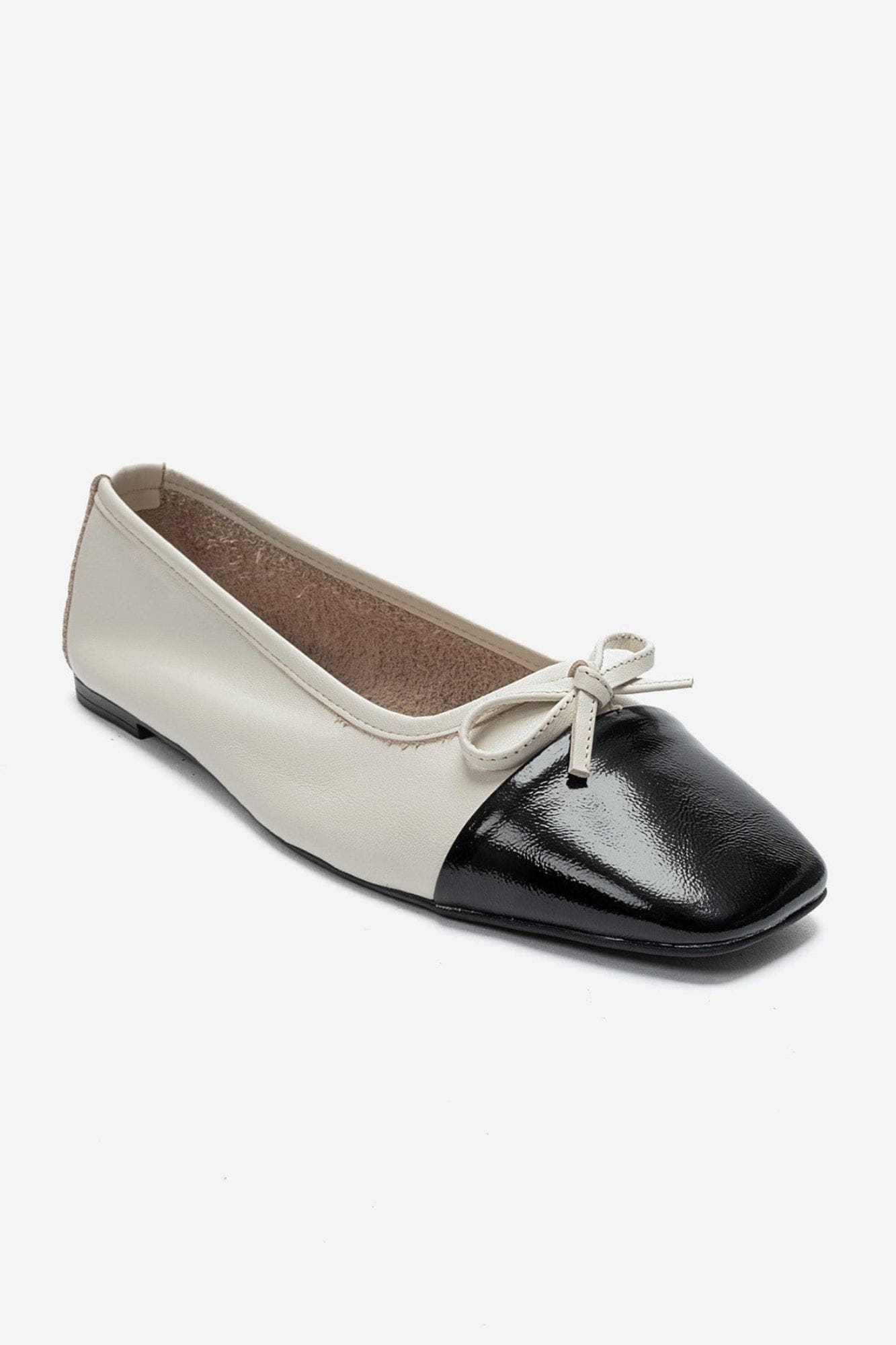 Rony Leather Ballet Flat, Alternate, color, Ecru Leather