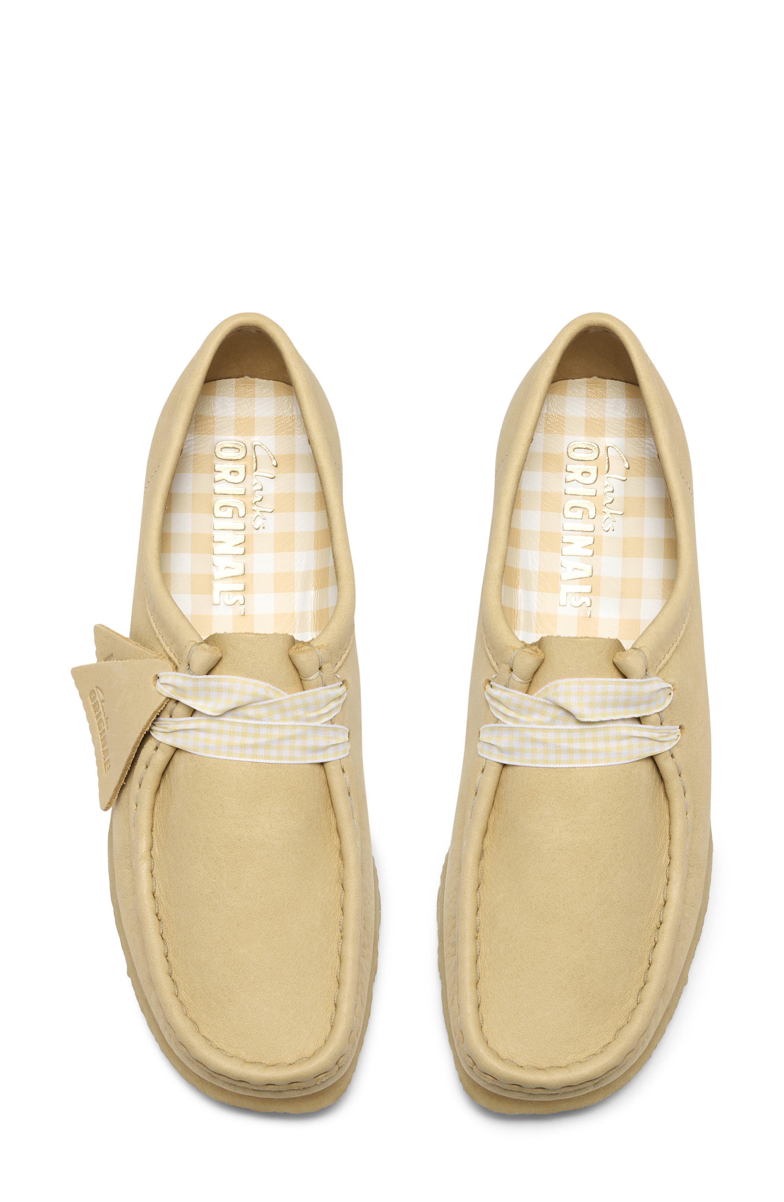 Wallabee Chukka, Alternate, color, PALE YELLOW LEATHER