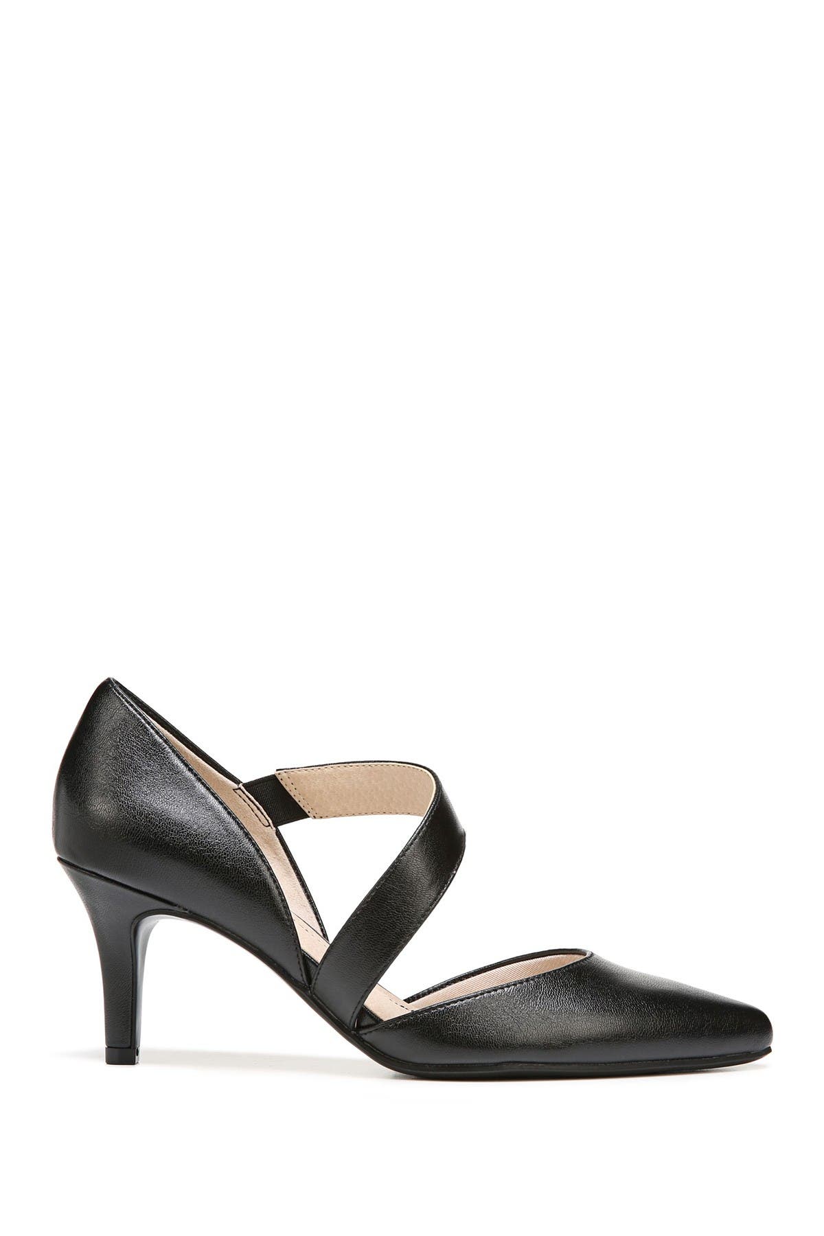 LifeStride Suki Asymmetric Strap Pump, Alternate, color, 