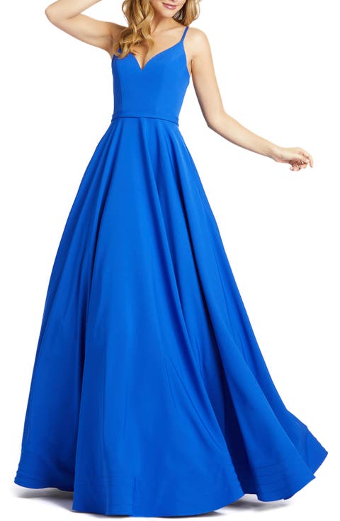 Classic  Sleeveless A-Line V-Neck Ballgown