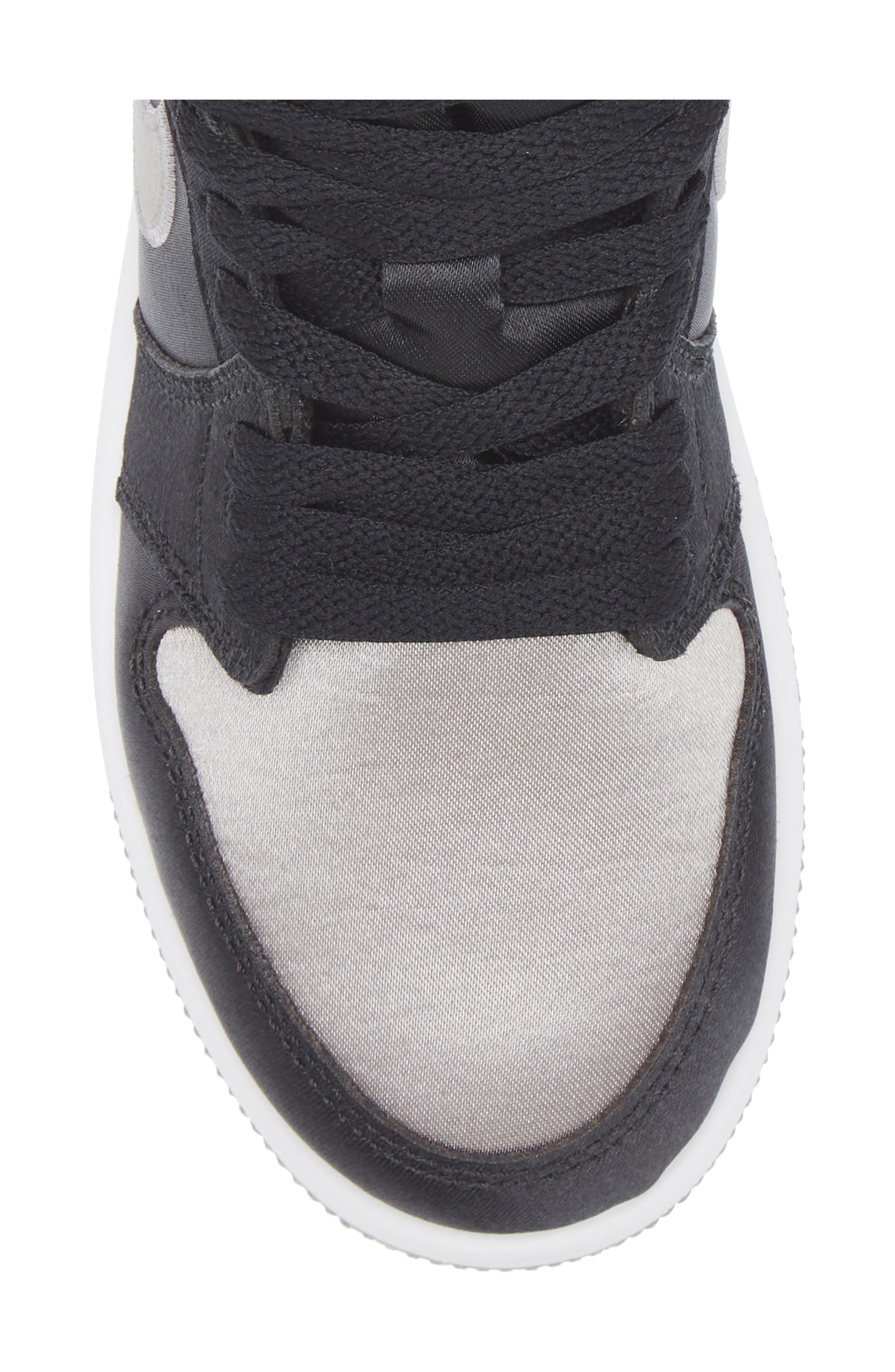 Jordan 1 Retro High Top Sneaker, Alternate, color, 