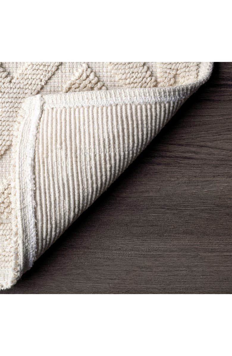 NULOOM Colton Textured Geometric Trellis Bath Mat | Nordstromrack