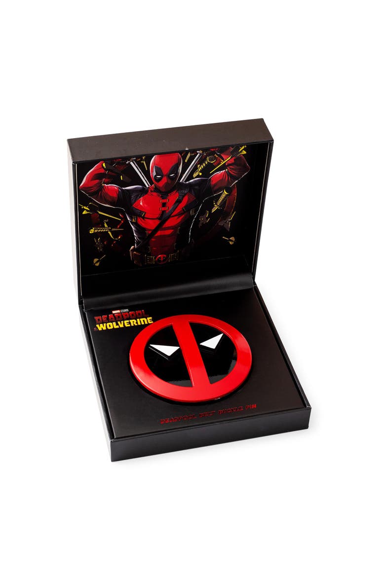 Marvel Studios Deadpool & Wolverine Belt Icon Magnetic Pin | SDCC 2024 Exclusive, Alternate, color, Red/Black