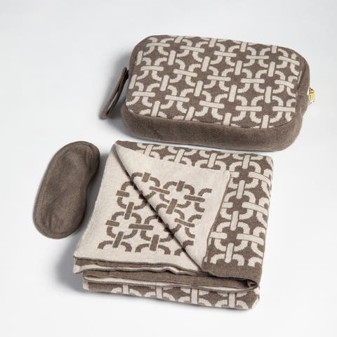 Chains Organic Cotton Travel Blanket and Eye Mask Set