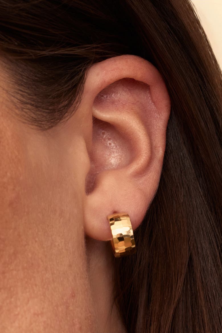14K Gold Reflections Bold Midi Hoops, Alternate, color, Yellow Gold