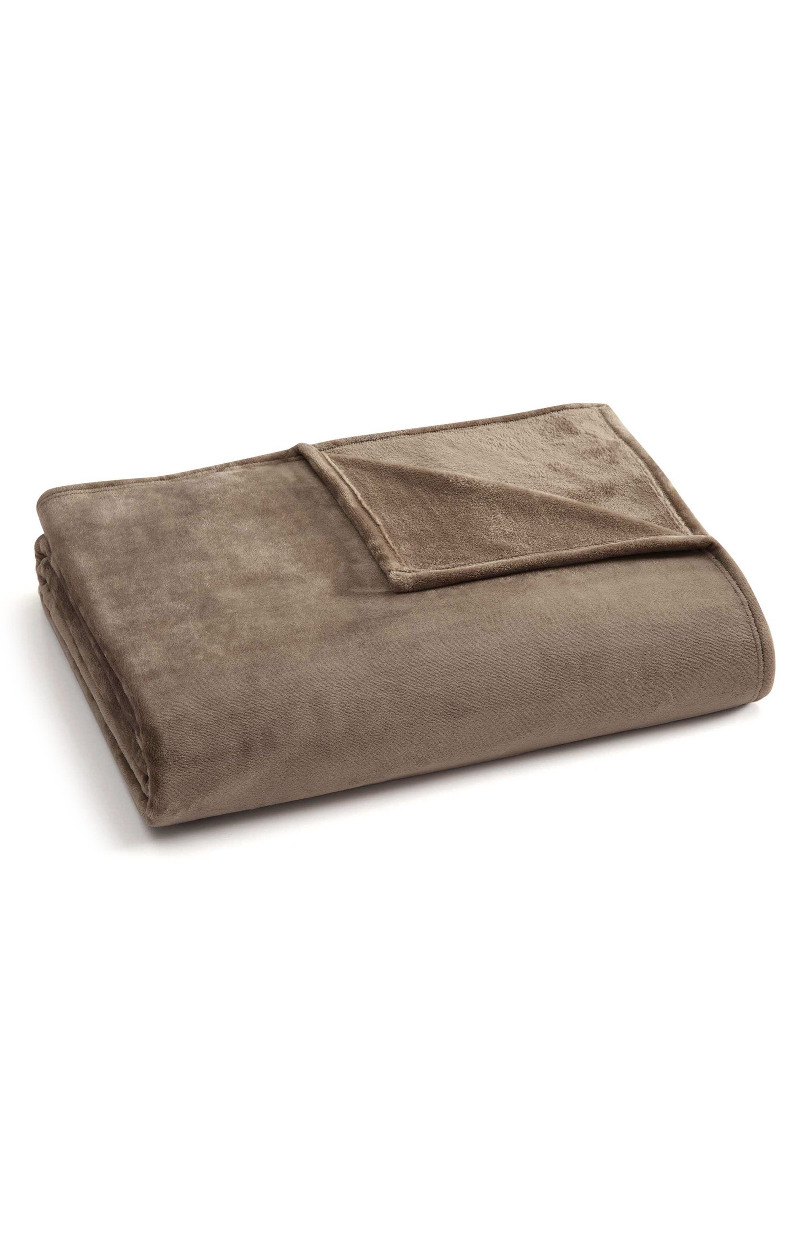 selected BIRDS NEST BROWN
