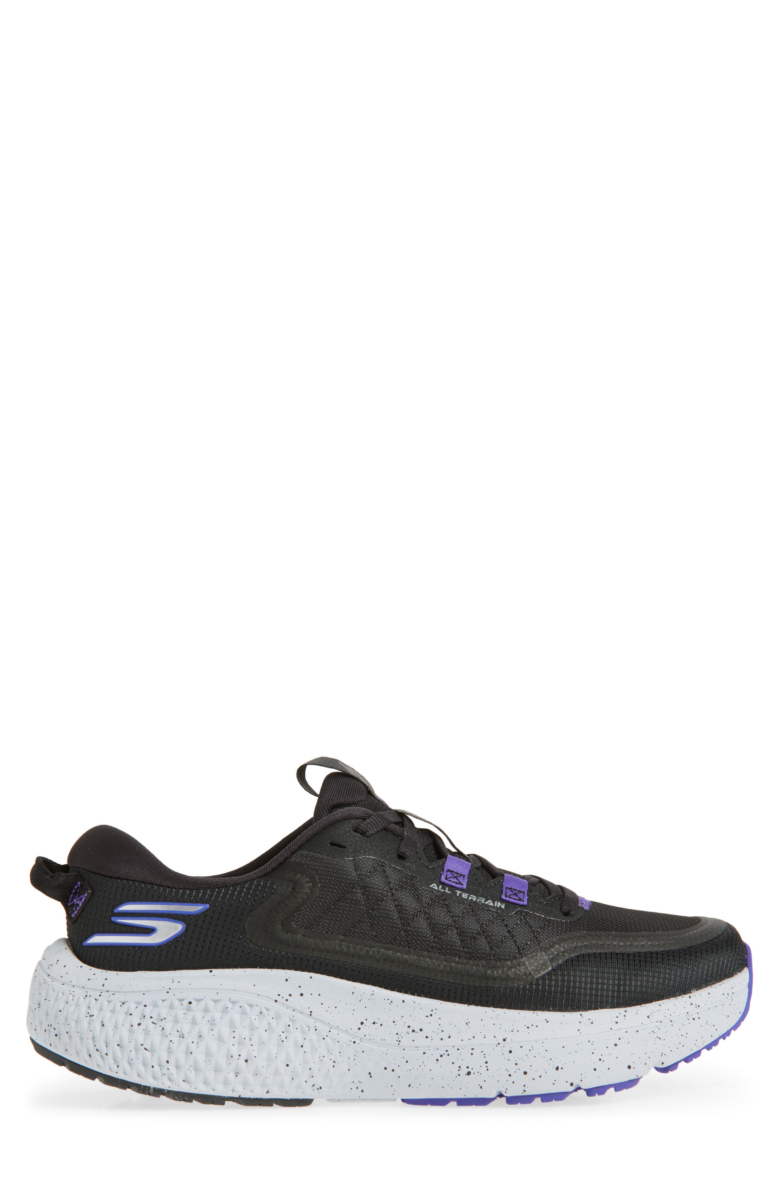 SKECHERS GO RUN Supersonic Max Running Shoe, Alternate, color, Black