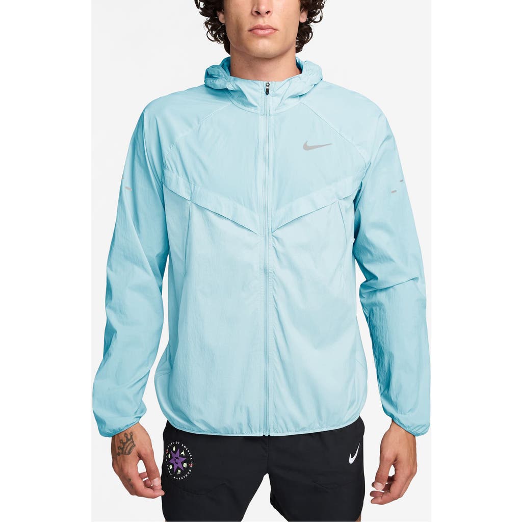Nike Stride Dri-fit Uv Hooded Running Jacket In Glacier Blue
