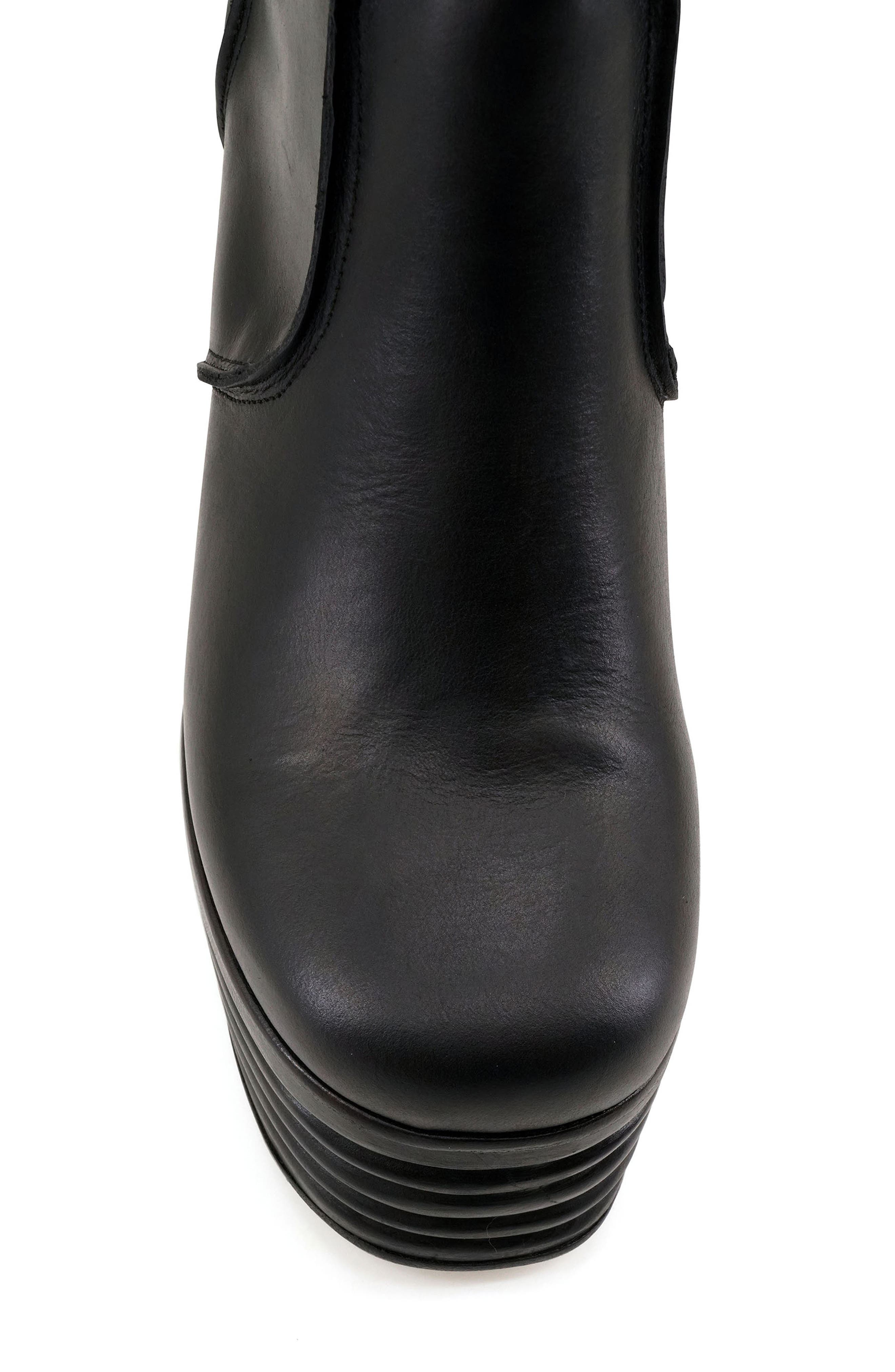 ZIGI Argelia Waterproof Platform Bootie, Alternate, color, Black