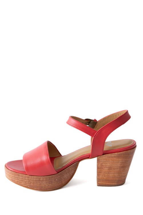 Fortress Hannah Platform Clog Sandal