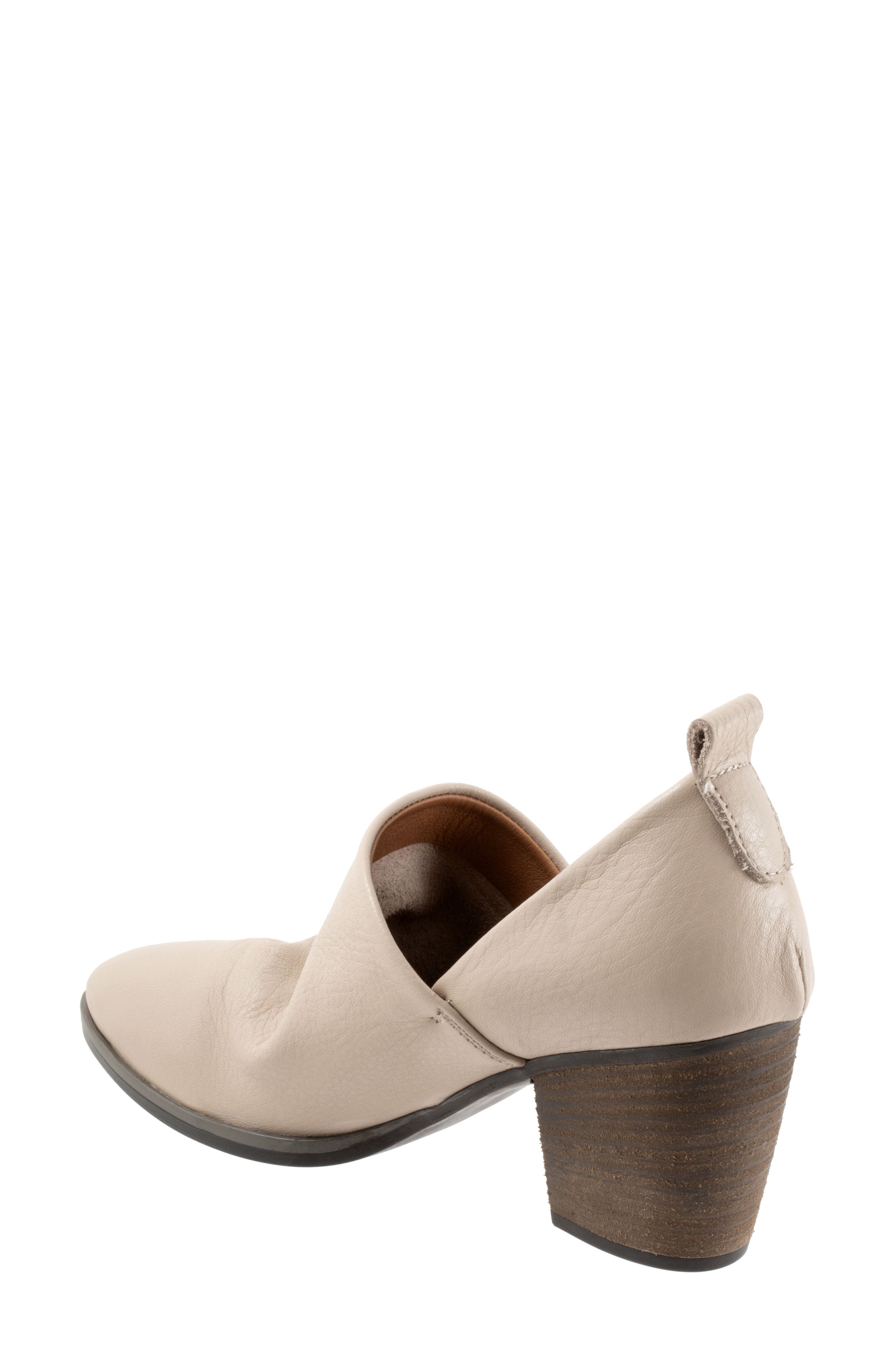 Kesia Block Heel Pump - image 4