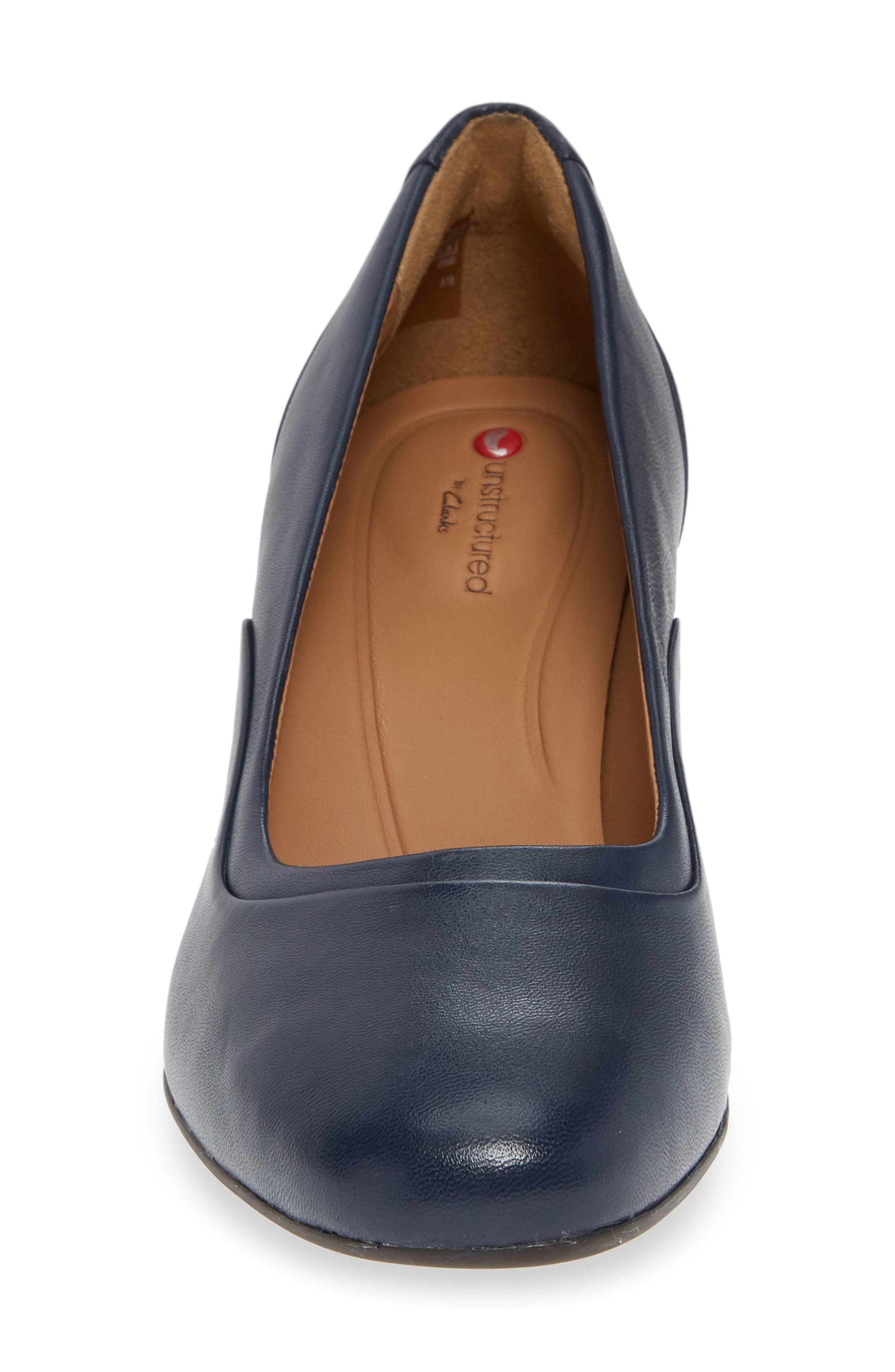 Un Cosmo Step Pump, Alternate, color, NAVY LEATHER