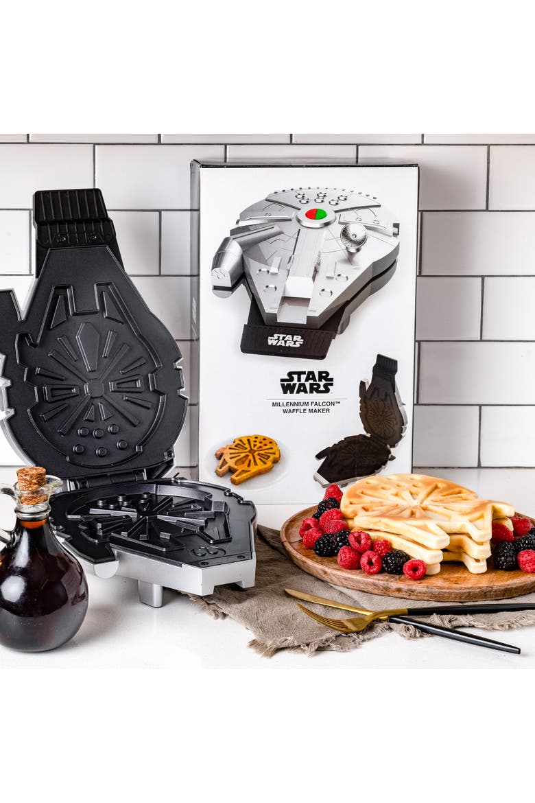Star Wars Deluxe Millennium Falcon Waffle Maker, Main, color, None