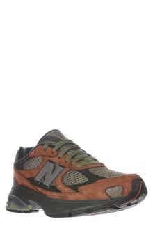 Gender Inclusive 2010 Sneaker