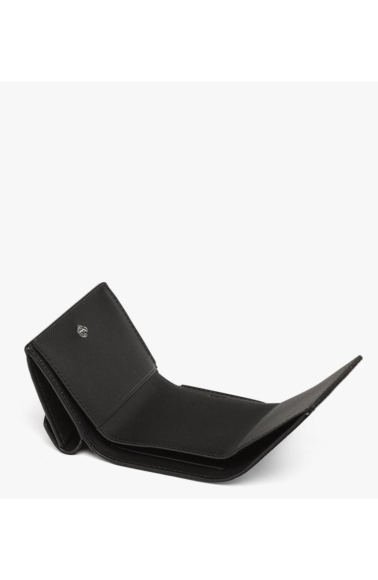 MCM Aren Trifold Wallet in Visetos, Alternate, color, Black