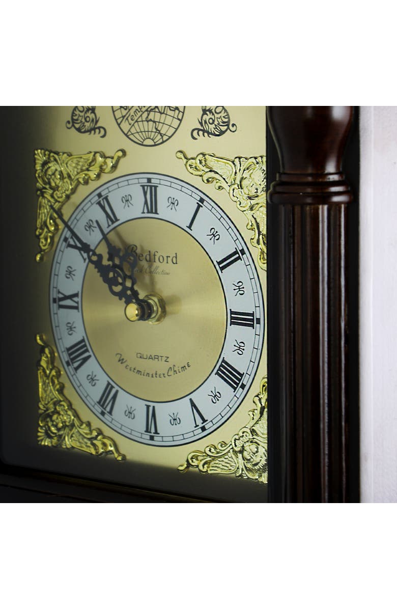 Bedford Clock Collection 25.5in Antique Chiming Wall Clock with Roman Numerals, Alternate, color, Cherry Oak