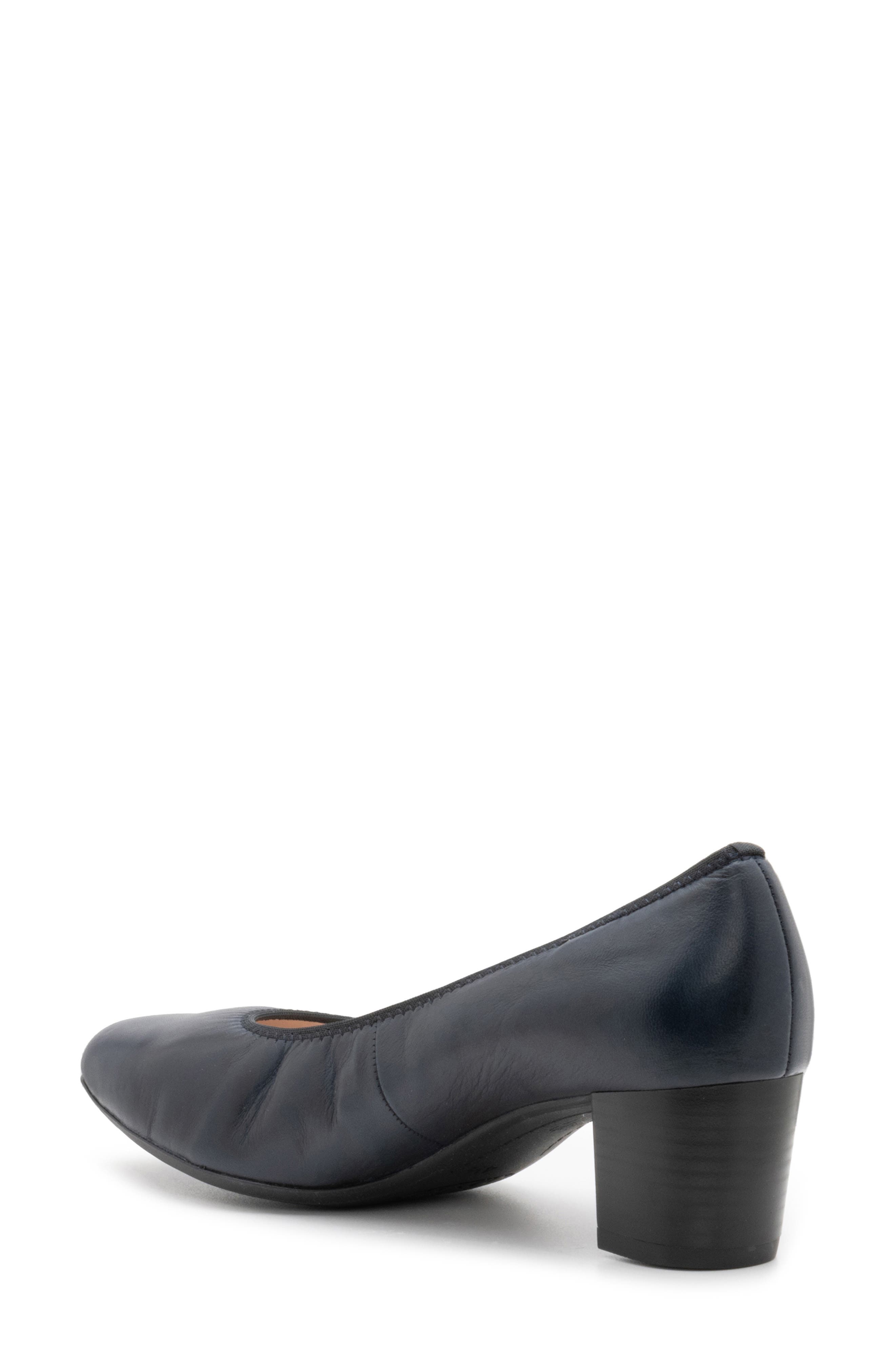 Kendall Pump, Alternate, color, NAVY