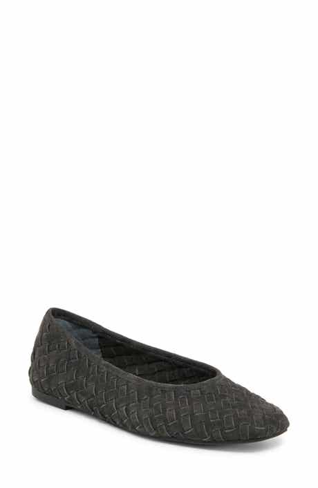 Mycah Wovan Flat