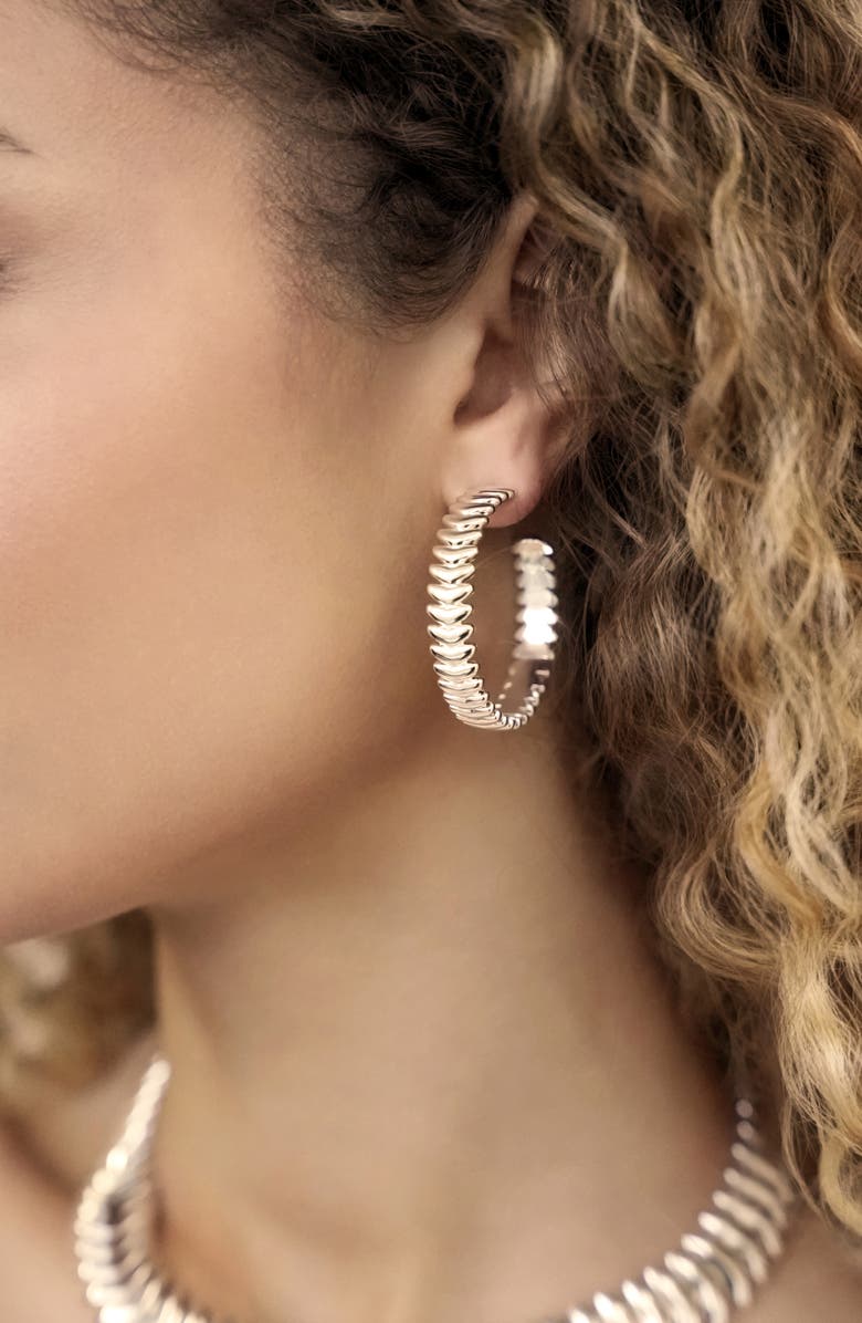 Ettika Vortex Medium Hoop Earrings, Alternate, color, Silver