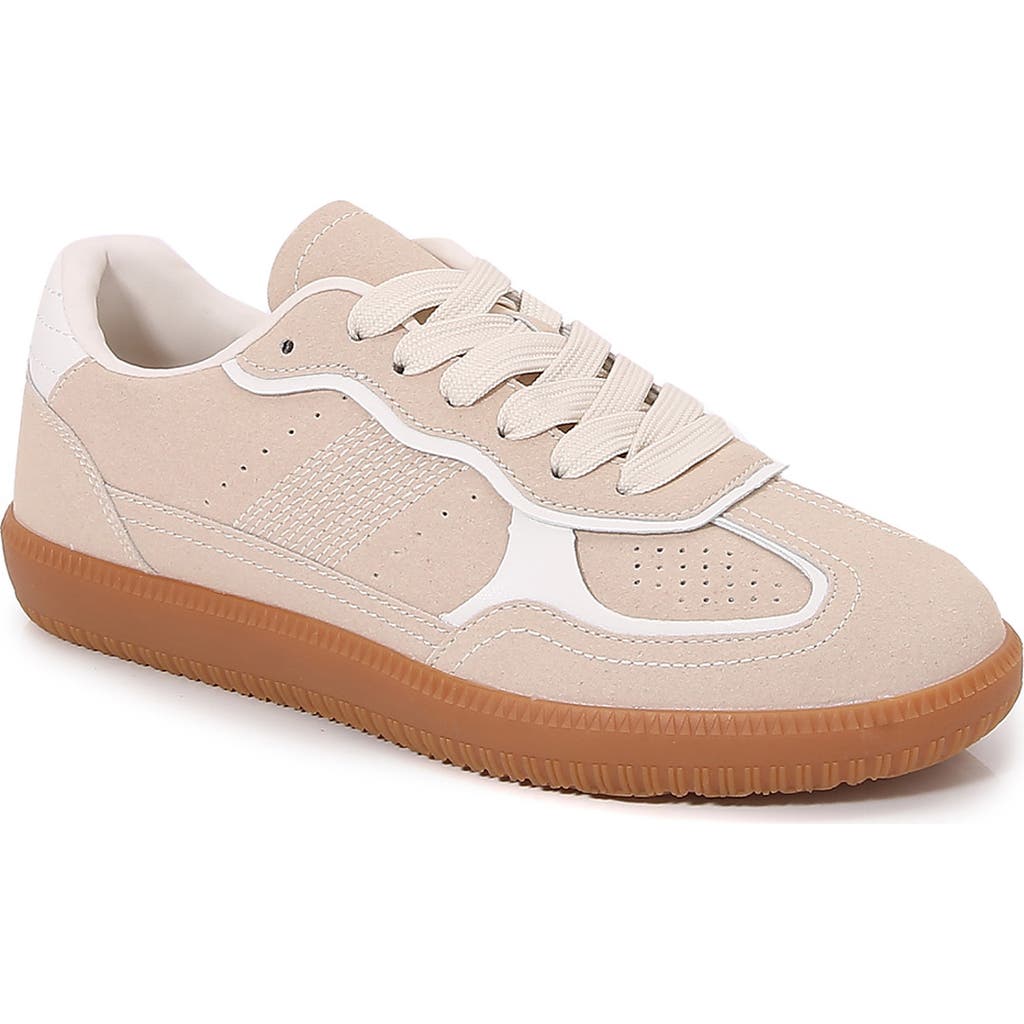 Berness Lukas Low Top Sneaker In Beige