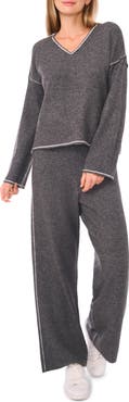 Vince Camuto V-Neck Sweater & Pants Set