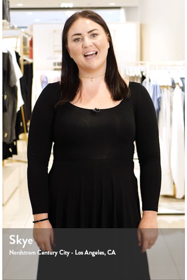 Ribbed V-Neck Cashmere Tunic Sweater video
