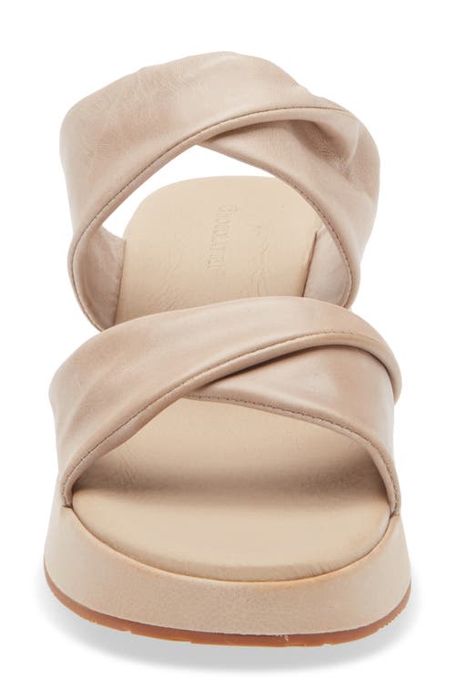 Chocolat Blu Essa Platform Wedge Slide Sandal In White Sand Leather