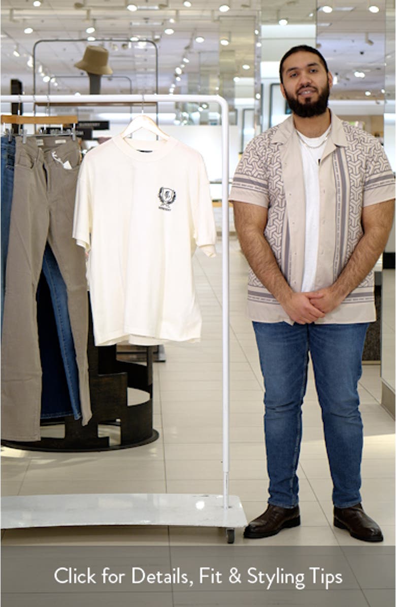 Crest Oversize Graphic T-Shirt, sales video thumbnail