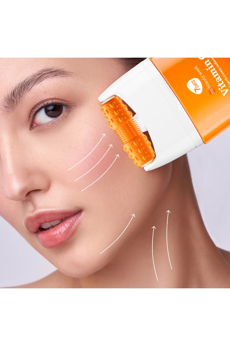 Face moisturizer with Vitamin C for Radiance & Lifting with 3D Massage Applicator, Alternate, color, White