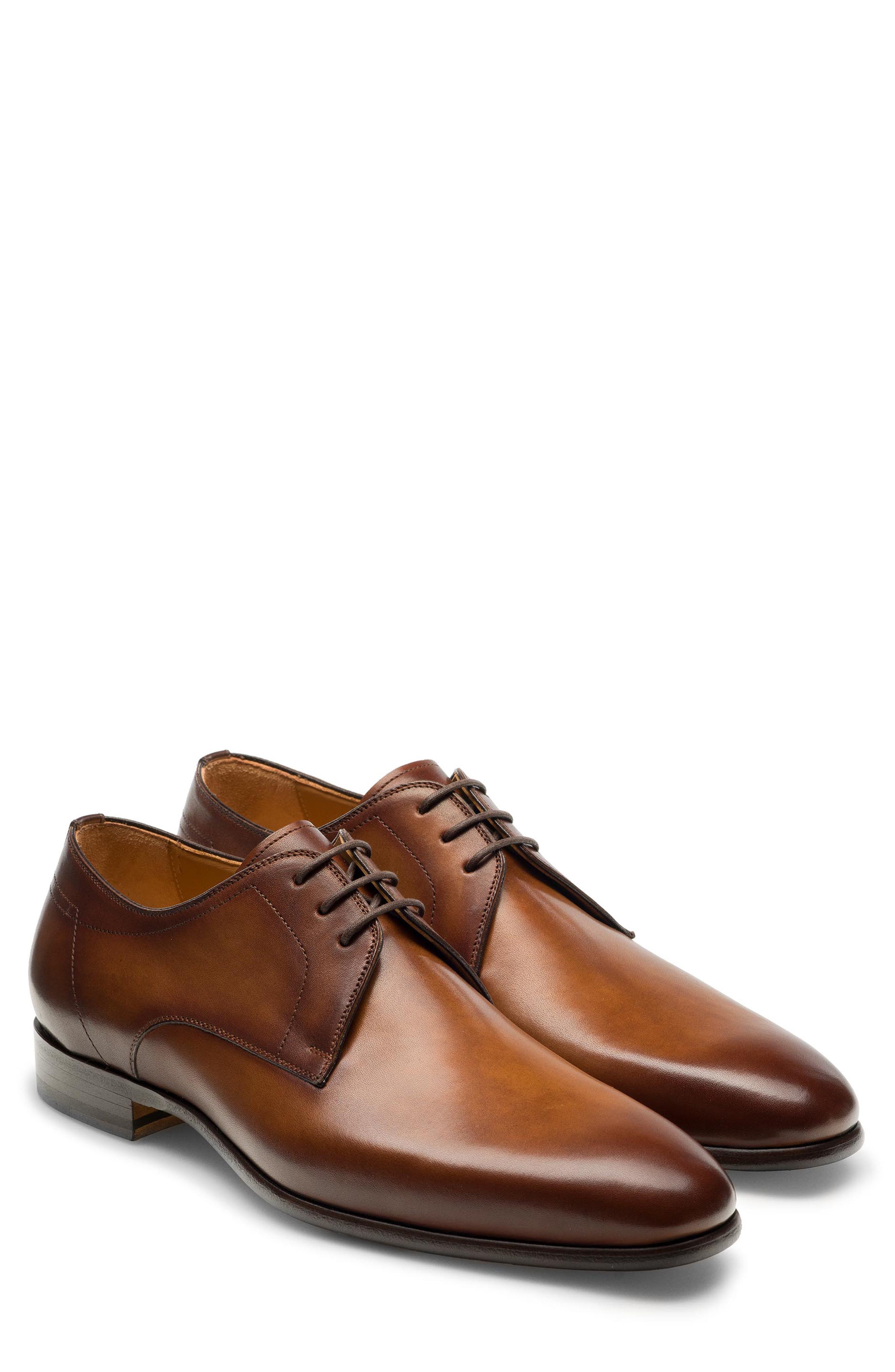 Magnanni Maddin Derby, Main, color, Tabaco