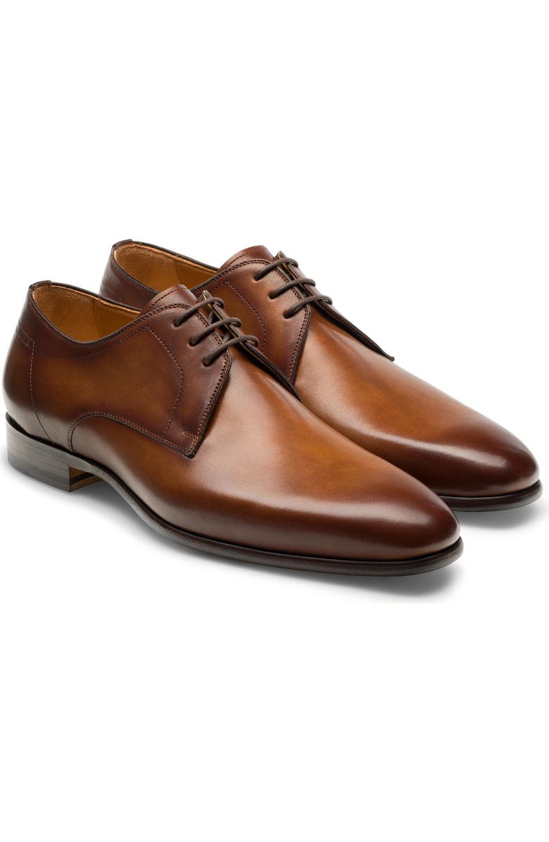 Magnanni Maddin Derby, Main, color, Tabaco