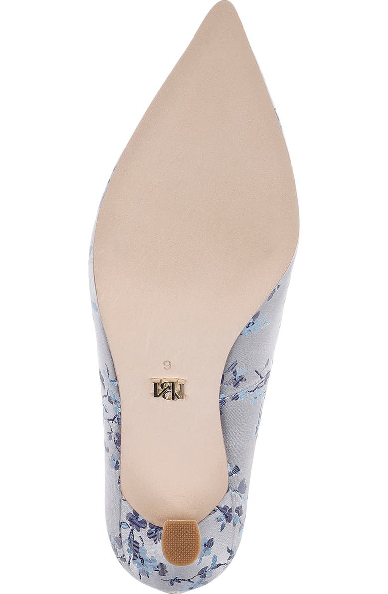 Badgley Mischka Collection Wonder Pointed Toe Pump, Alternate, color, Light Blue
