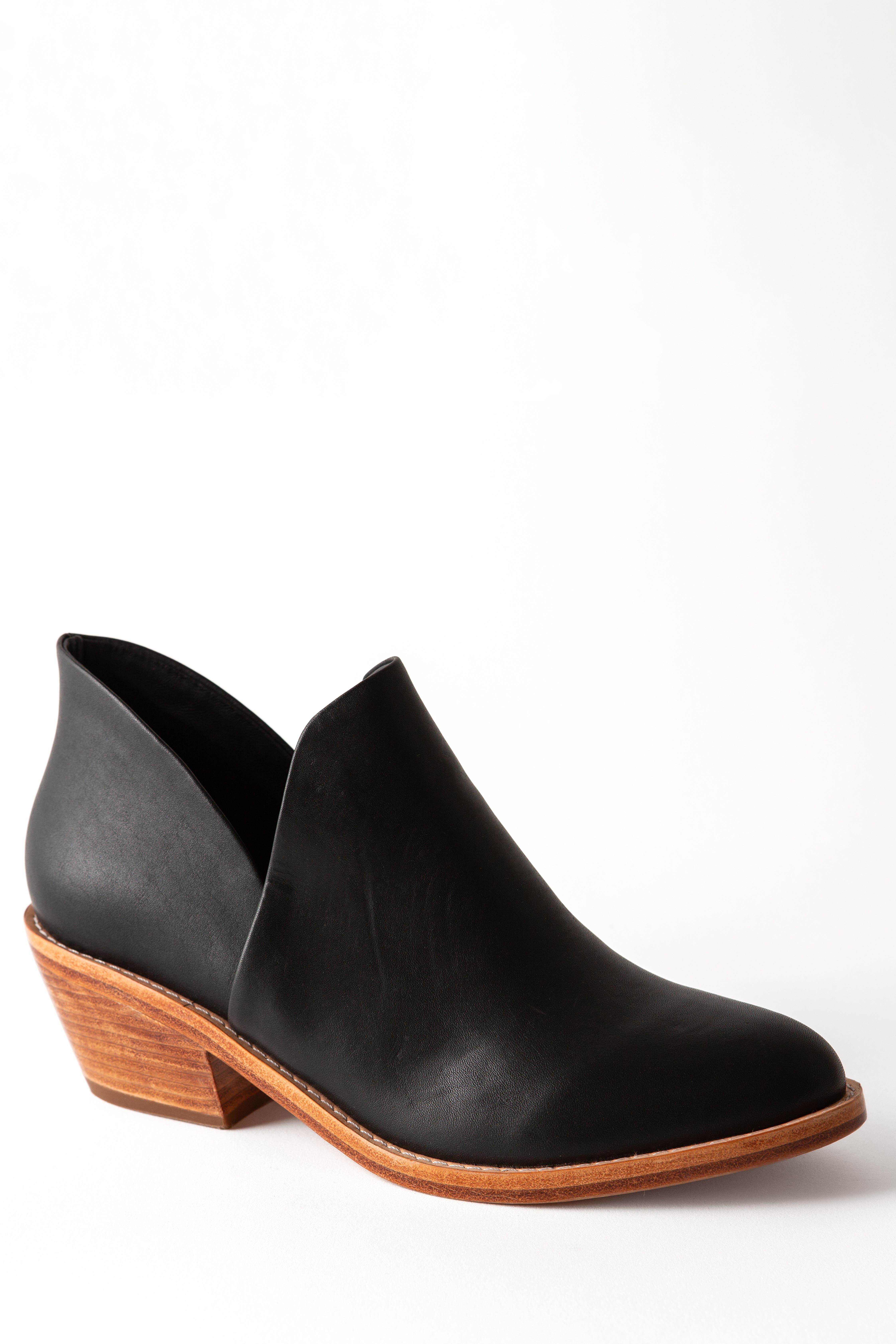 Fortress Elise D'Orsay Boot, Main, color, Black