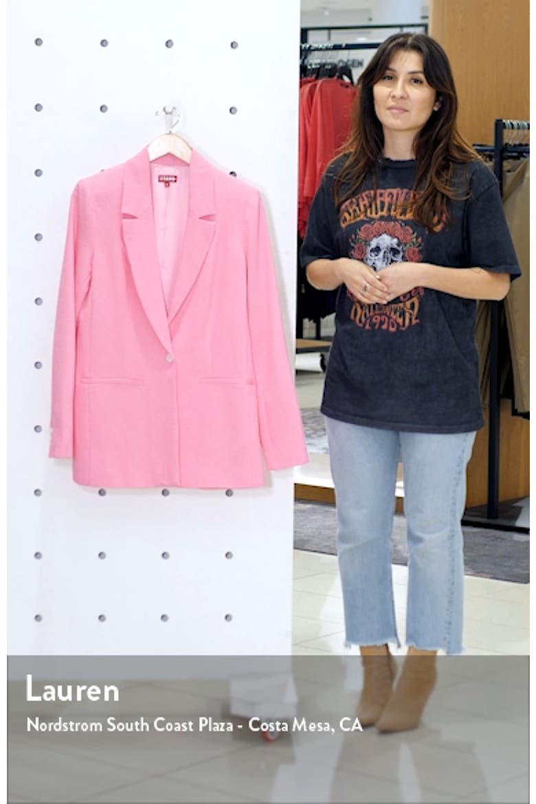 Madden Plissé Blazer video