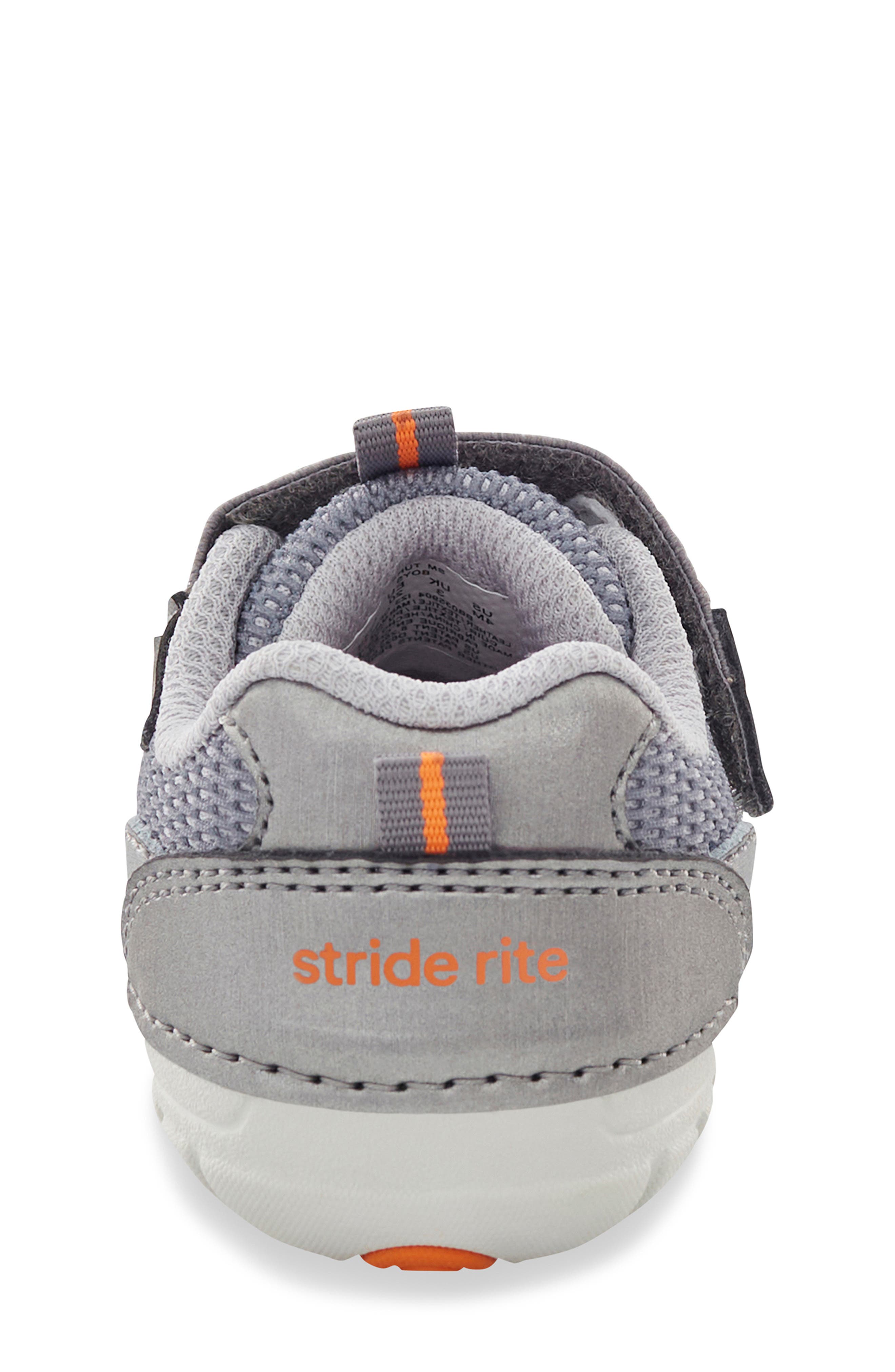 Stride Rite Turbo Sneaker, Alternate, color, 