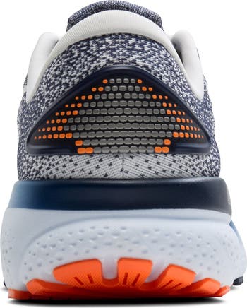 Ghost 16 Running Shoe
