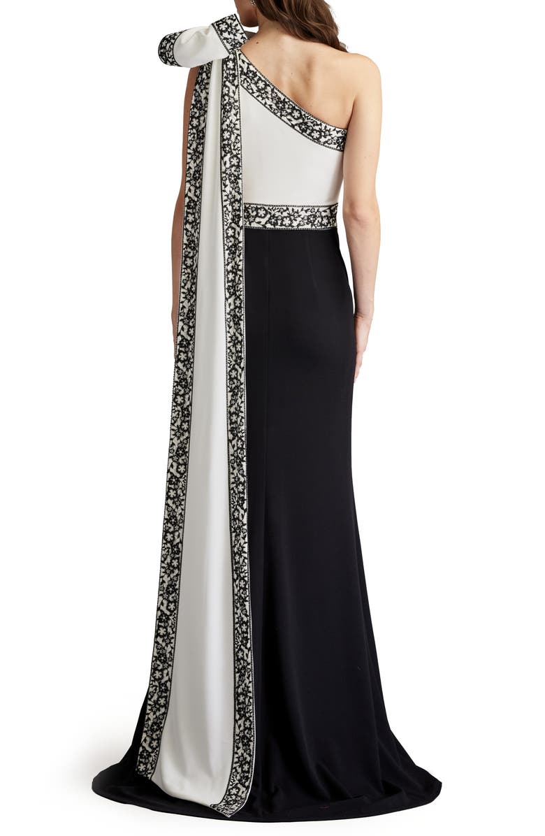 Tadashi Shoji Lace Detail One-Shoulder Gown, Alternate, color, 