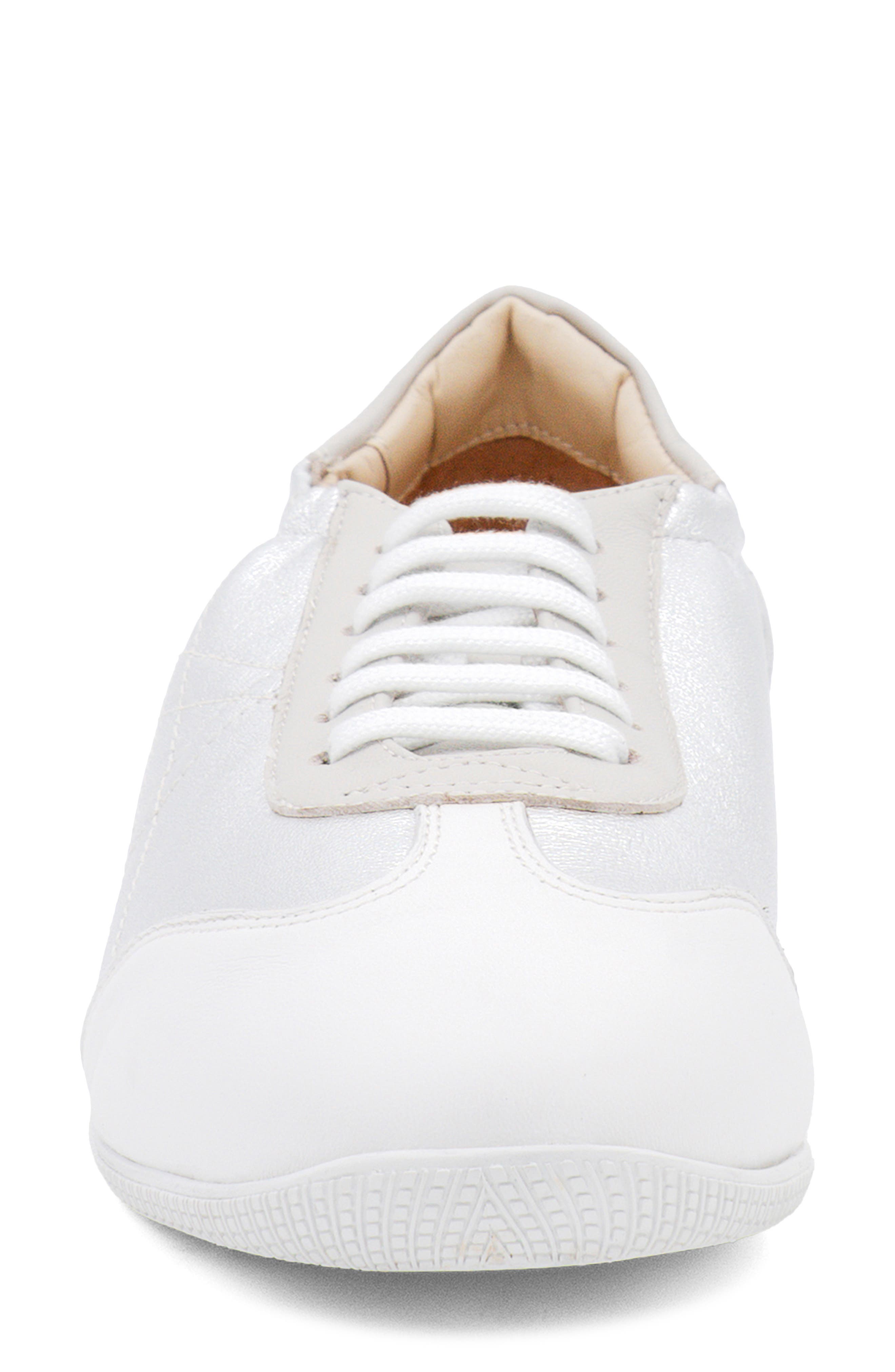 Amalfi by Rangoni Raffinato Sneaker, Alternate, color, Moon Etoile