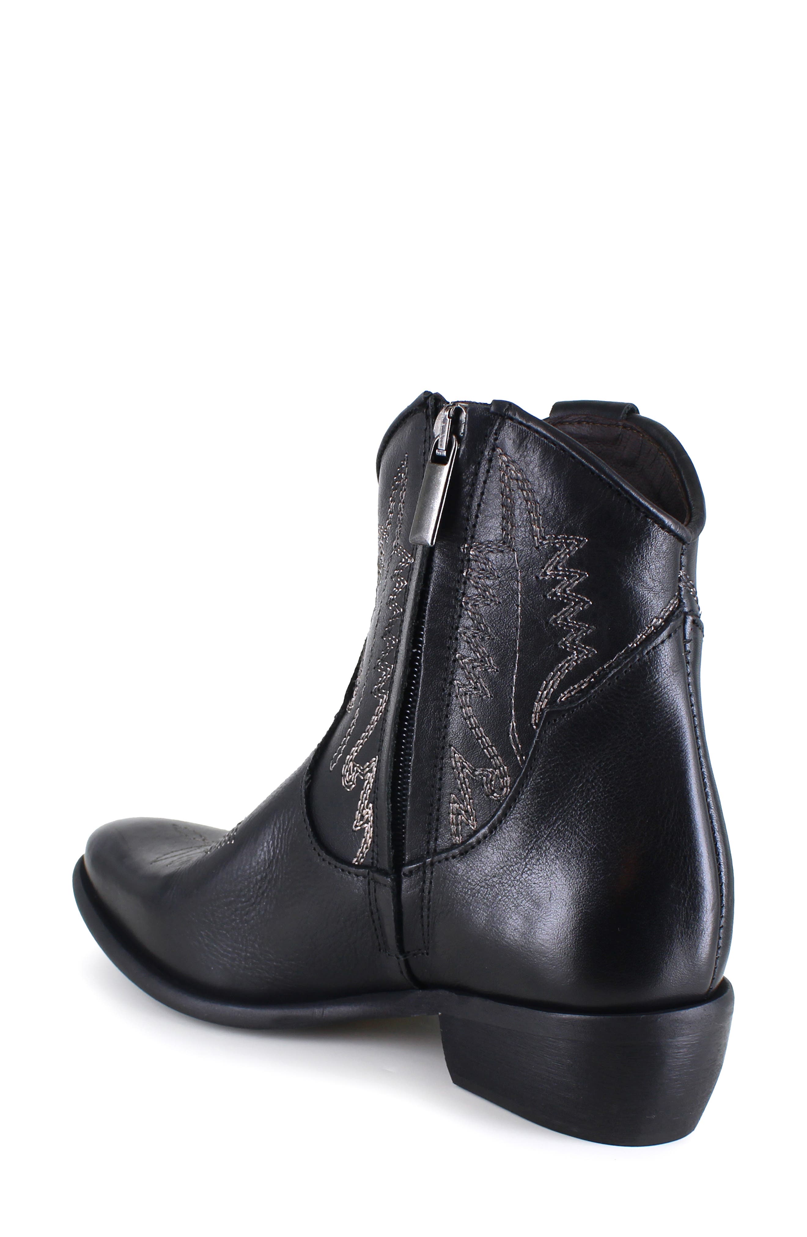 ZIGI Everith Western Boot, Alternate, color, Black Leather