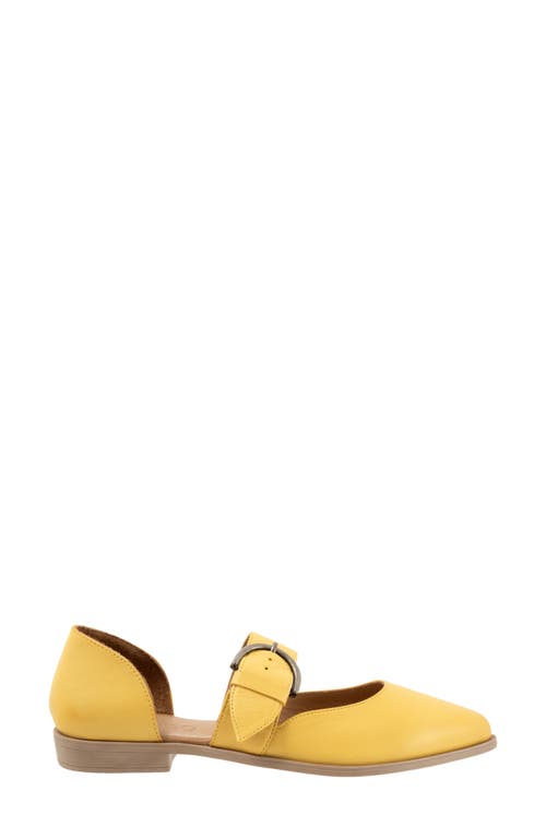 Bueno Brittany Pointed Toe Flat In Yellow