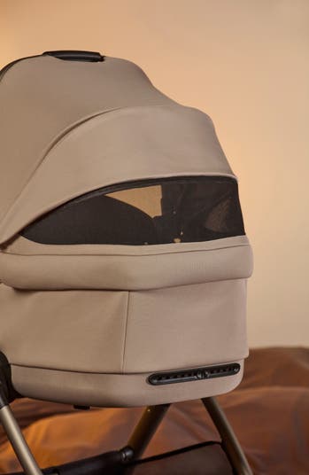 Reef 2 First Bed Folding Bassinet