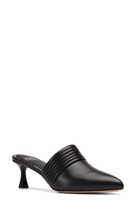 Poppy Trapunto Mule (Women)