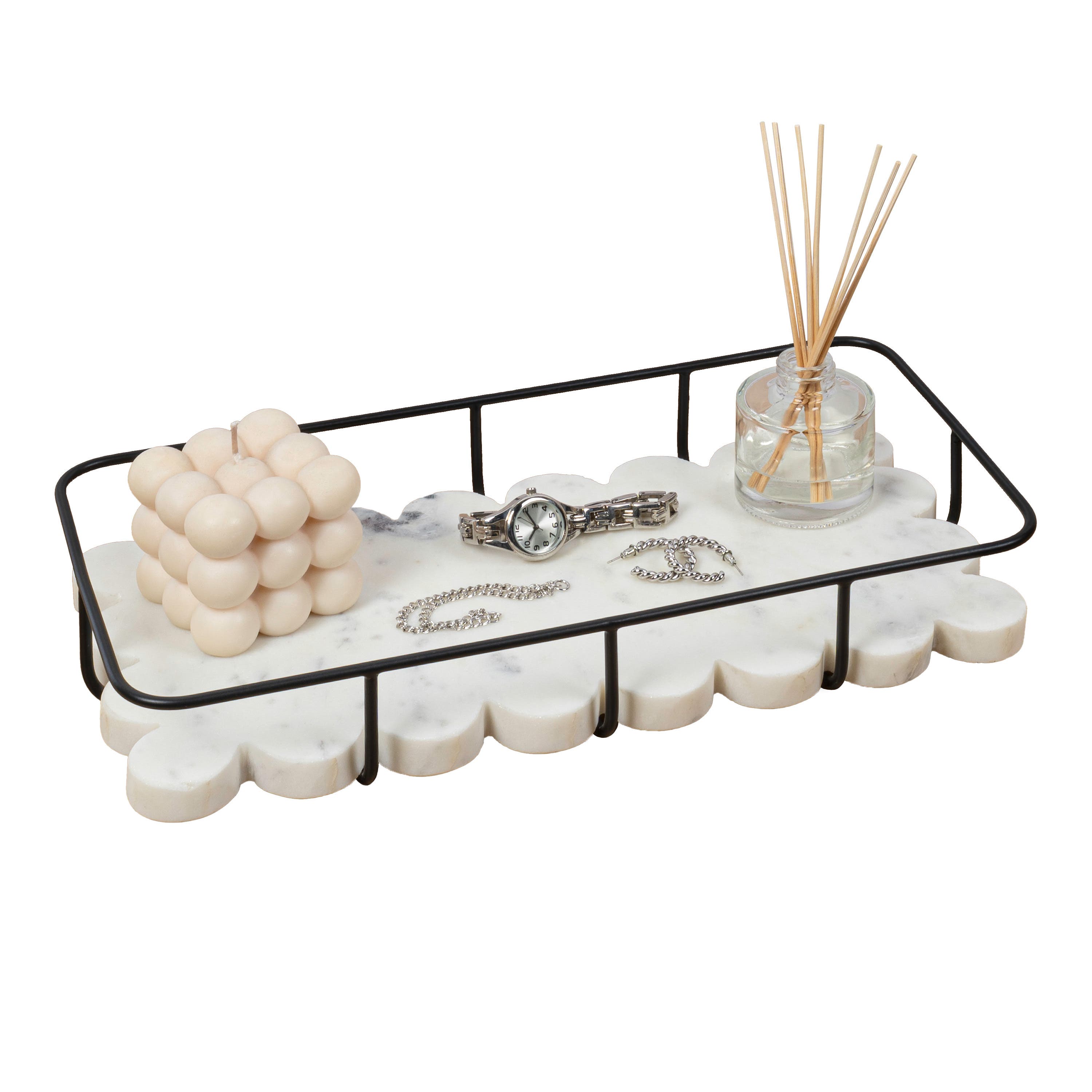 selected White Marble/Black