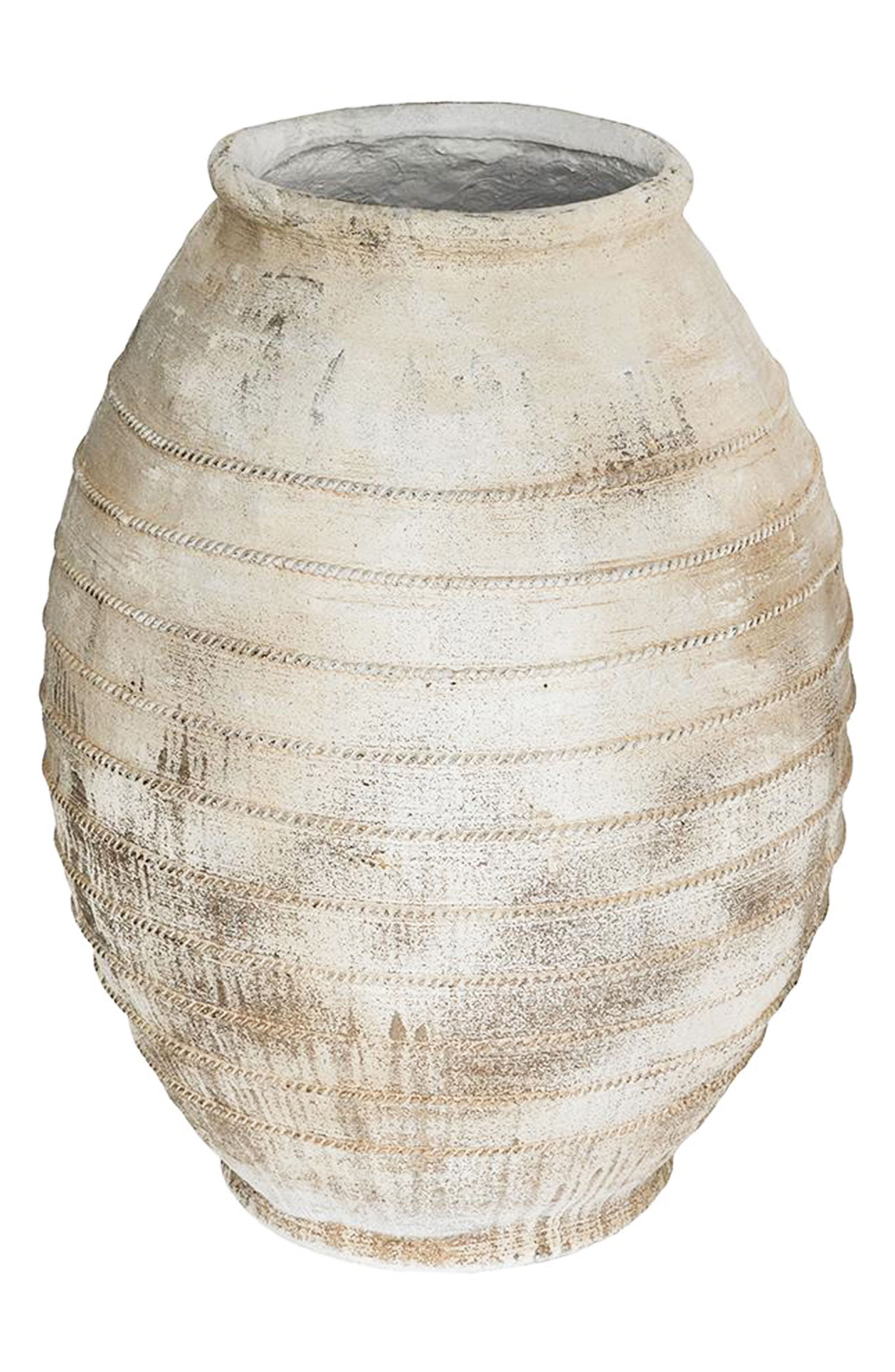 A & B Home Magnesium Flower Pot