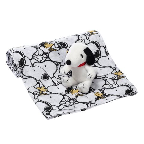 Snoopy Muslin Swaddle Blanket & Mini Plush Newborn Baby Gift Set